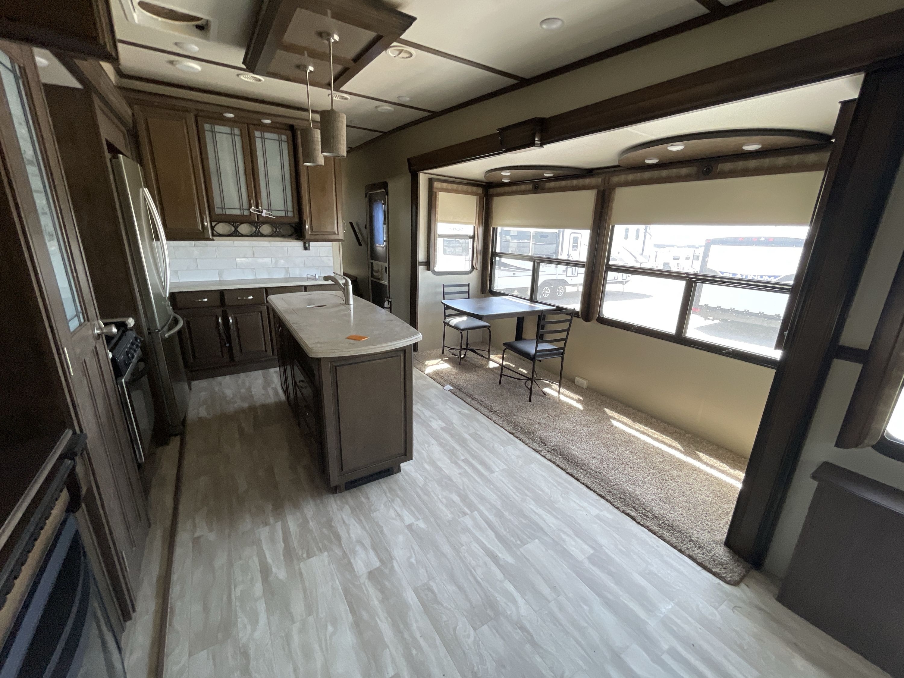 2018 Grand Design SOLITUDE 377MBS in kansas city KS