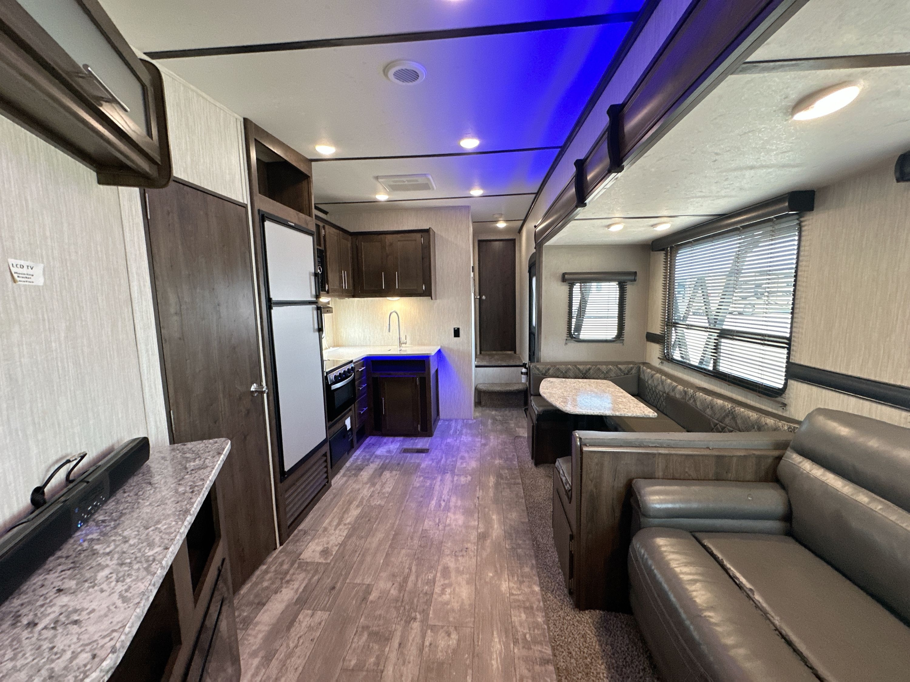 2020 Crossroads VOLANTE 329DB VL329DB in poteau OK