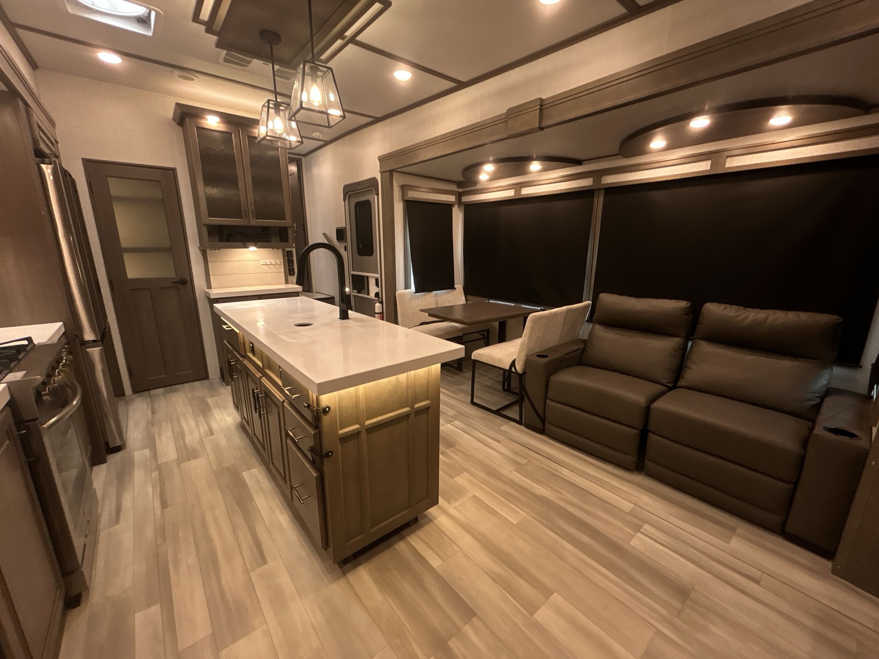 2023 Grand Design SOLITUDE 310GK in lewisville TX