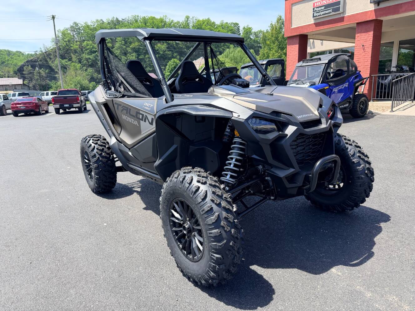 A photo of this 2026 Honda Talon 1000R FOX Live Valve