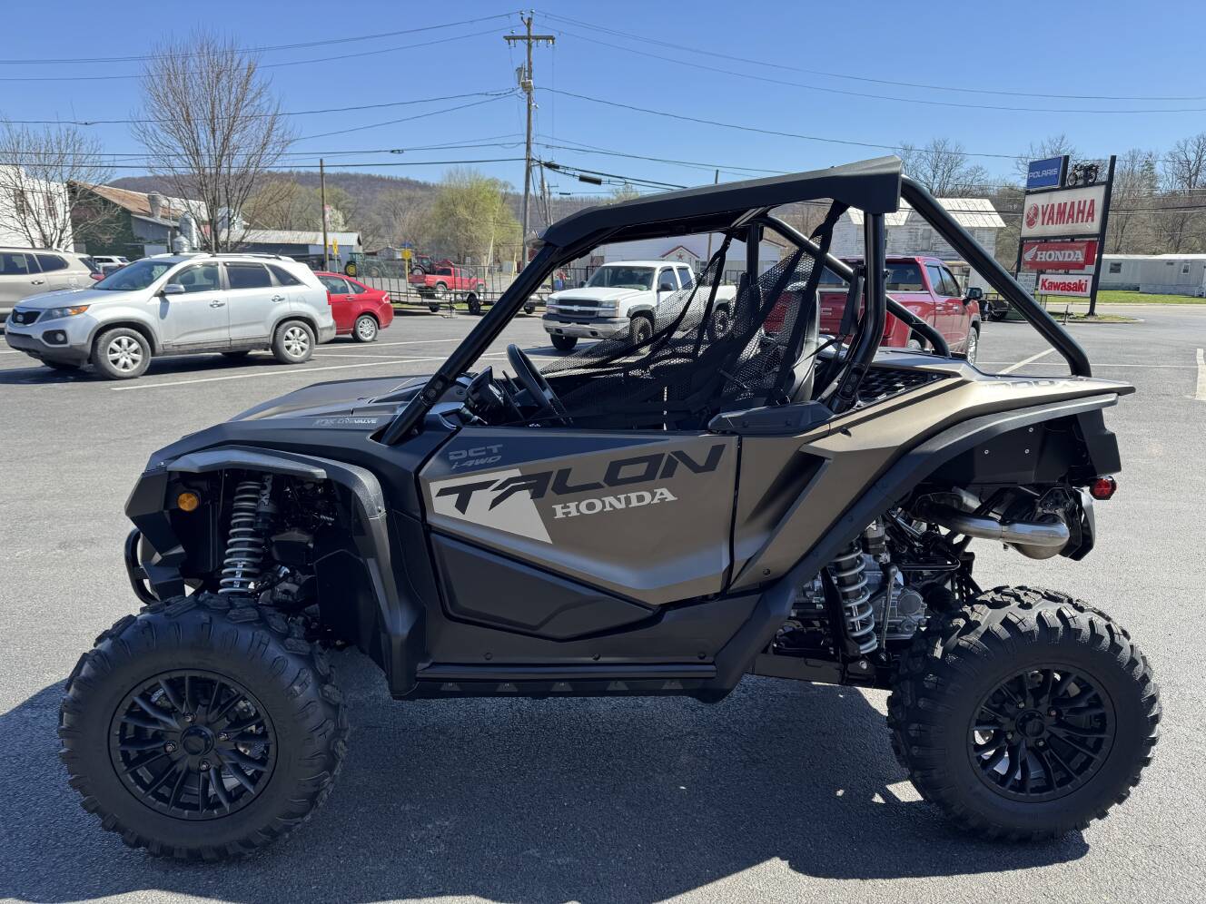 A photo of this 2026 Honda Talon 1000X FOX Live Valve