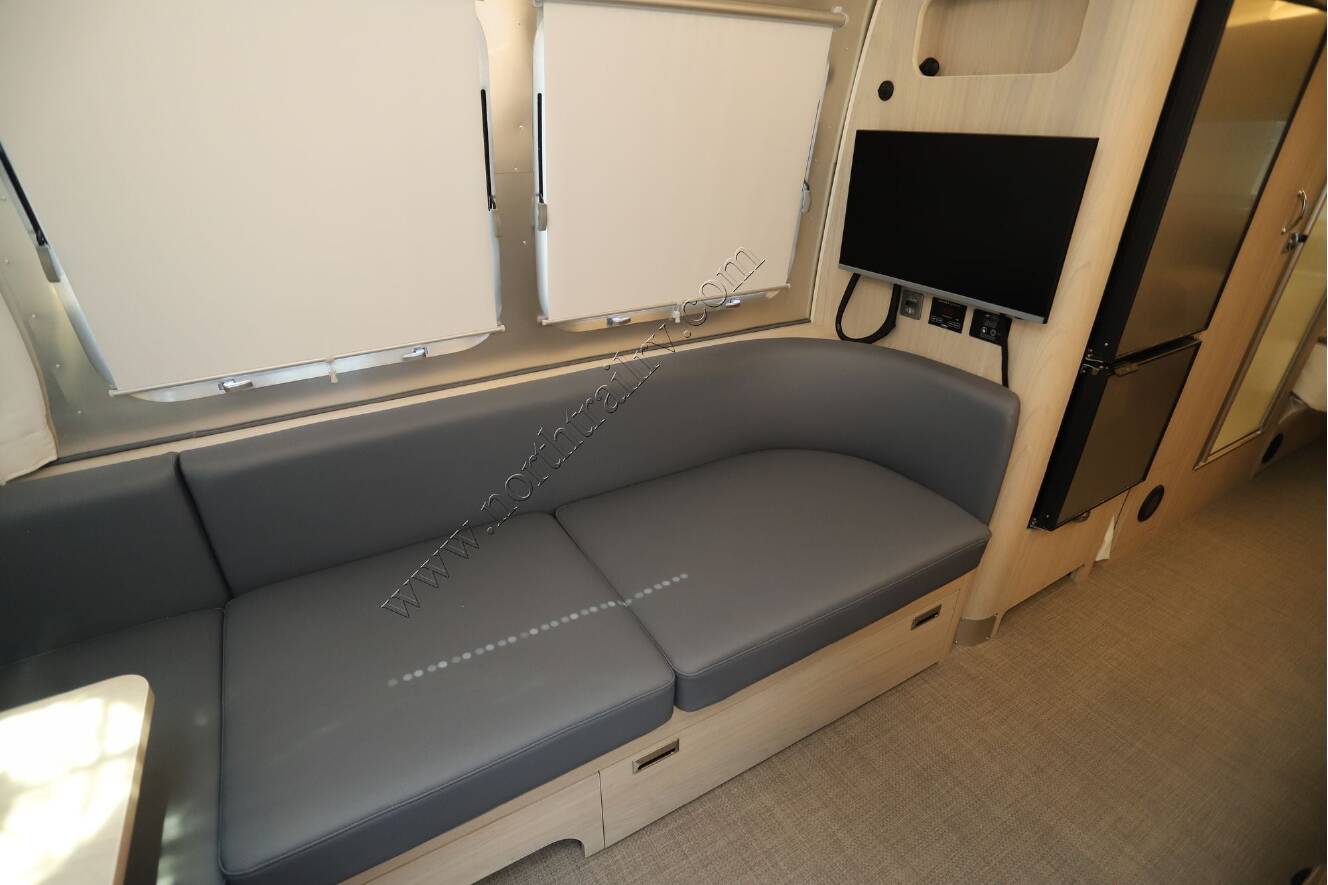 A photo of this 2026 Airstream Globetrotter 25FB
