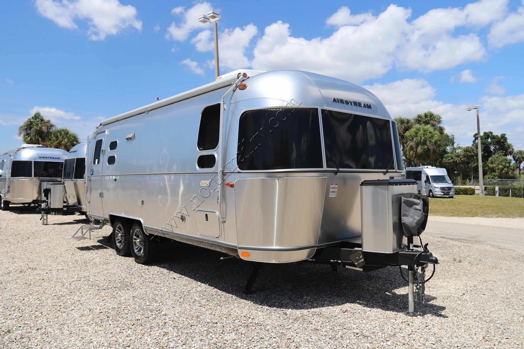 2025 Airstream Trade Wind 25FBQ in ft. myers FL