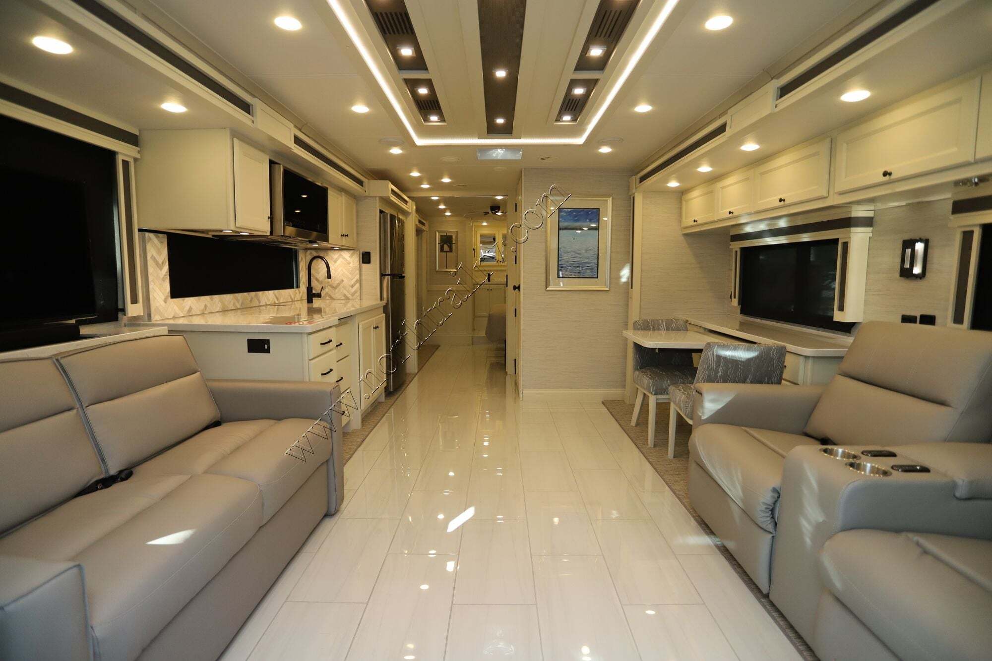 2026 Tiffin Motor Homes Allegro Red 37BA in ft. myers FL