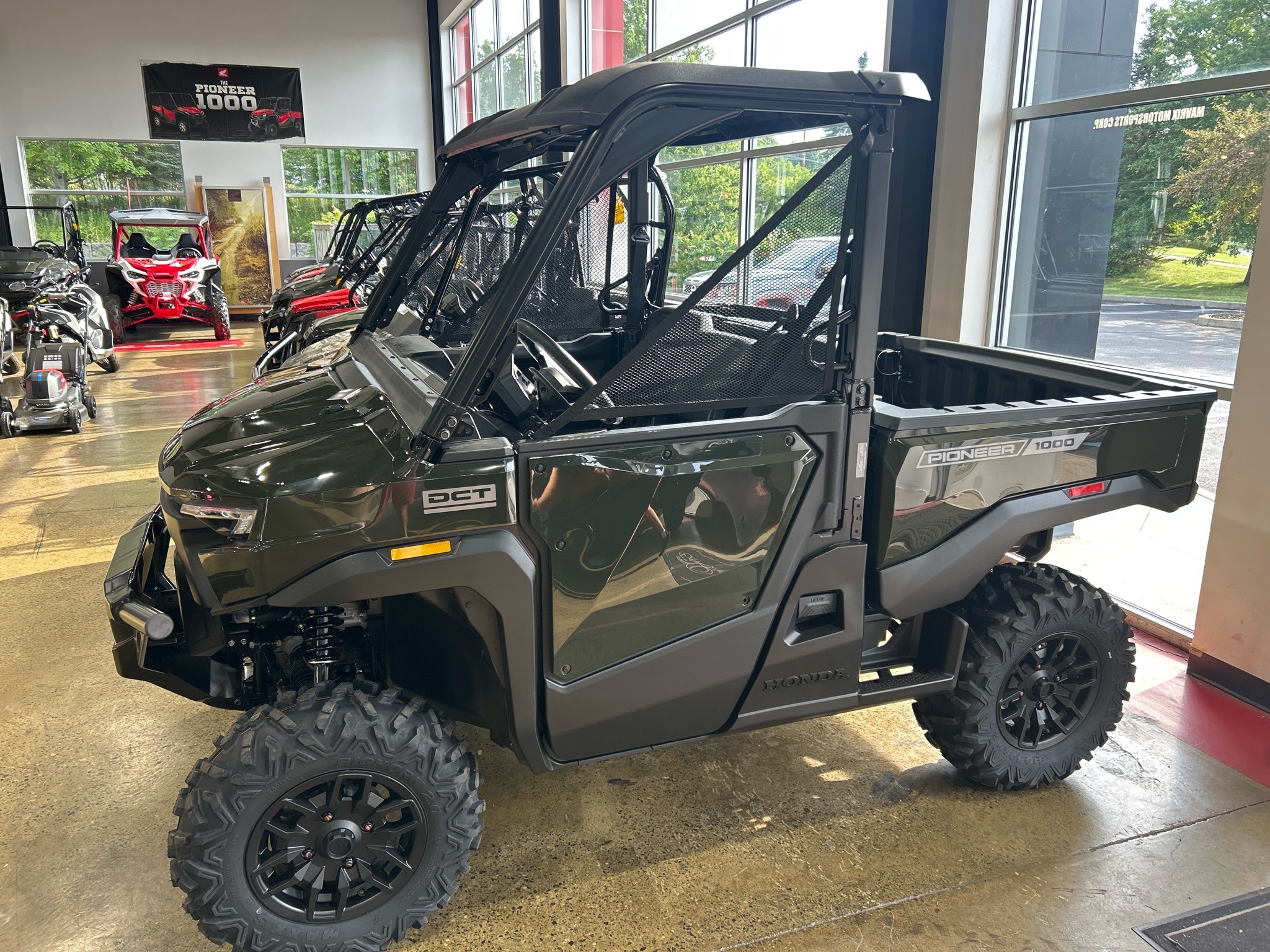 2026 Honda Pioneer 1000 Deluxe in middletown NY