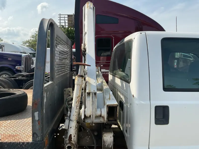 2003 FORD F550