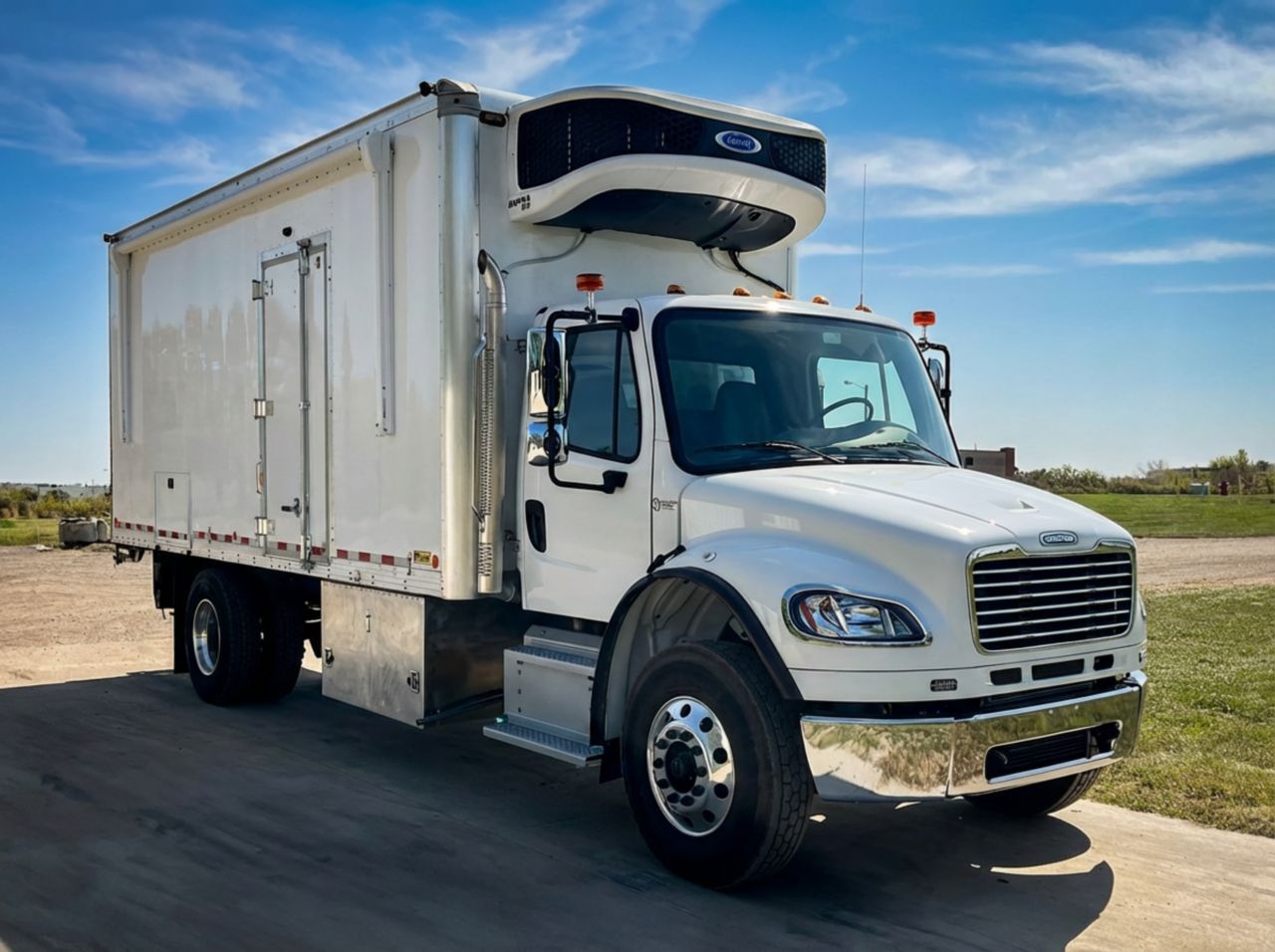 2024 FREIGHTLINER BUSINESS CLASS M2 106 in Decatur, GA