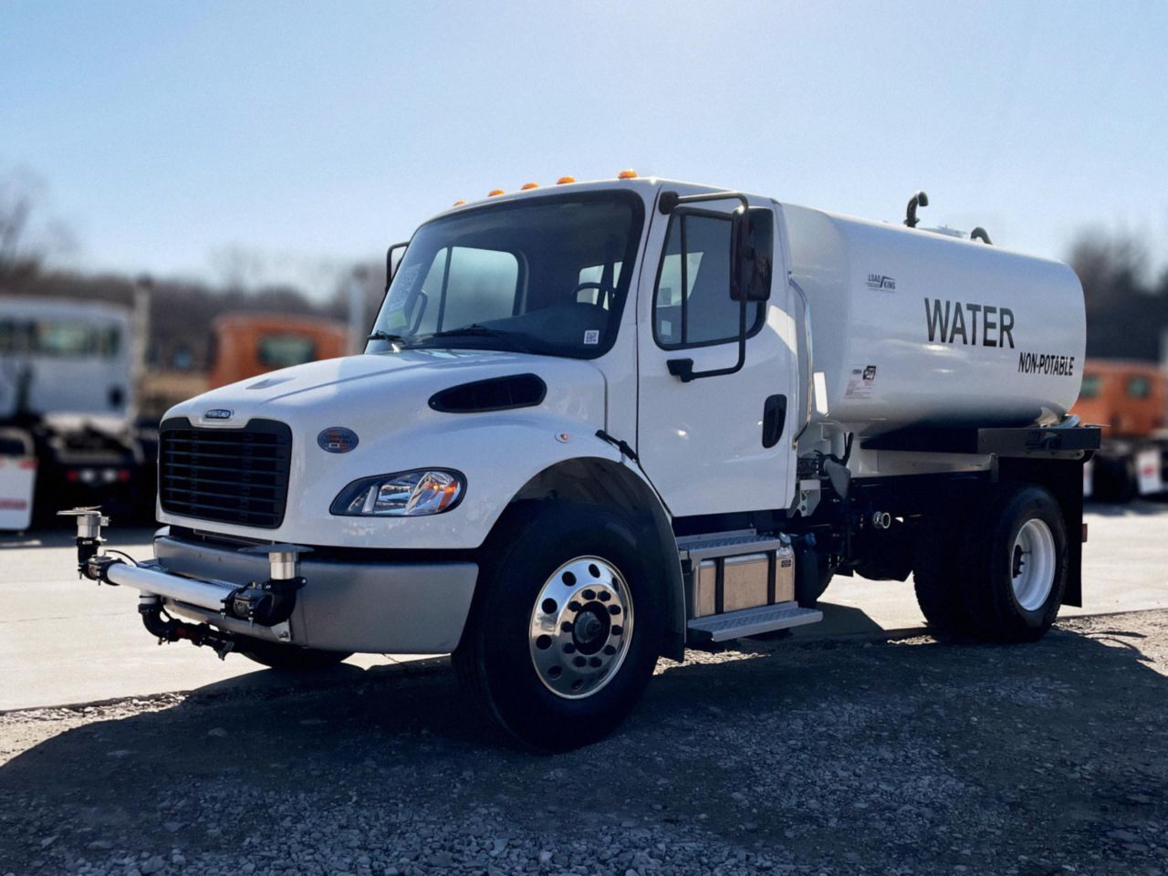 2027 FREIGHTLINER BUSINESS CLASS M2 106 in Kansas City, MO