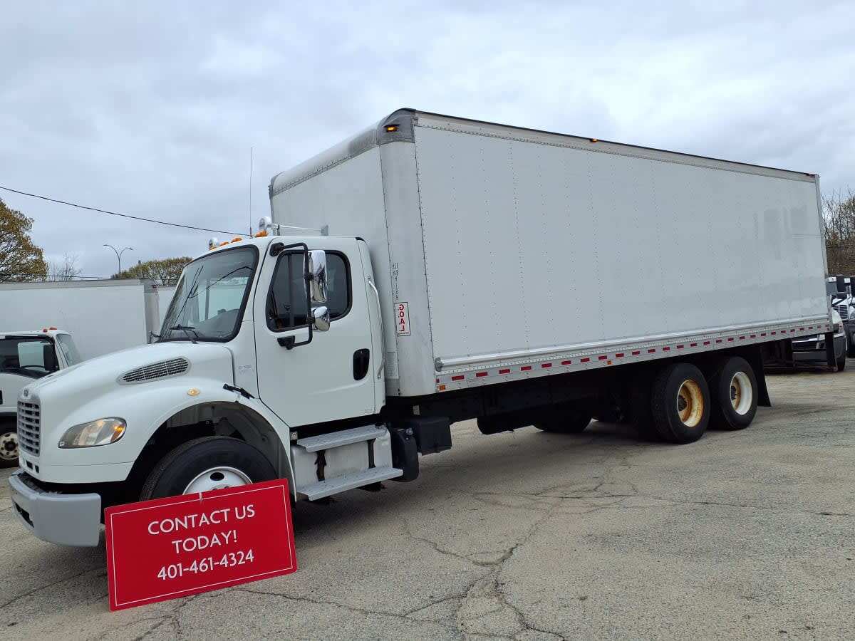 2018 FREIGHTLINER BUSINESS CLASS M2 106 in Warwick, RI