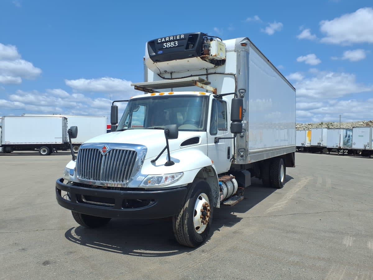 2019 INTERNATIONAL 4300 in Taylor, MI