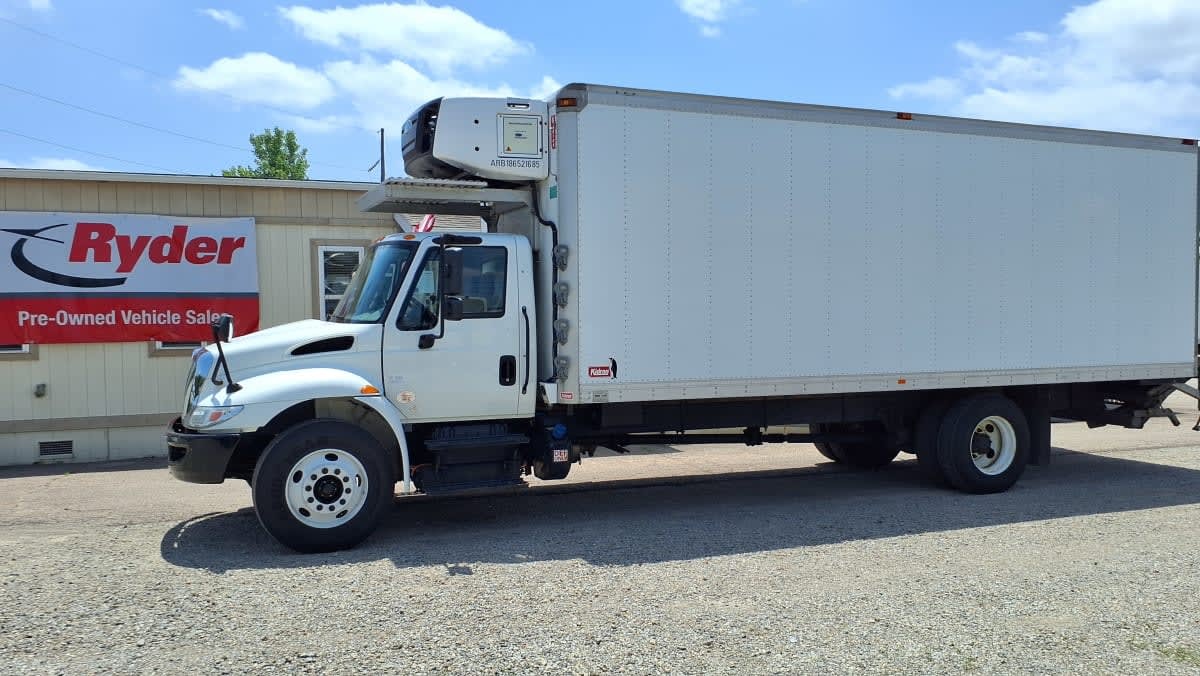 2019 INTERNATIONAL 4300 in Cincinnati, OH