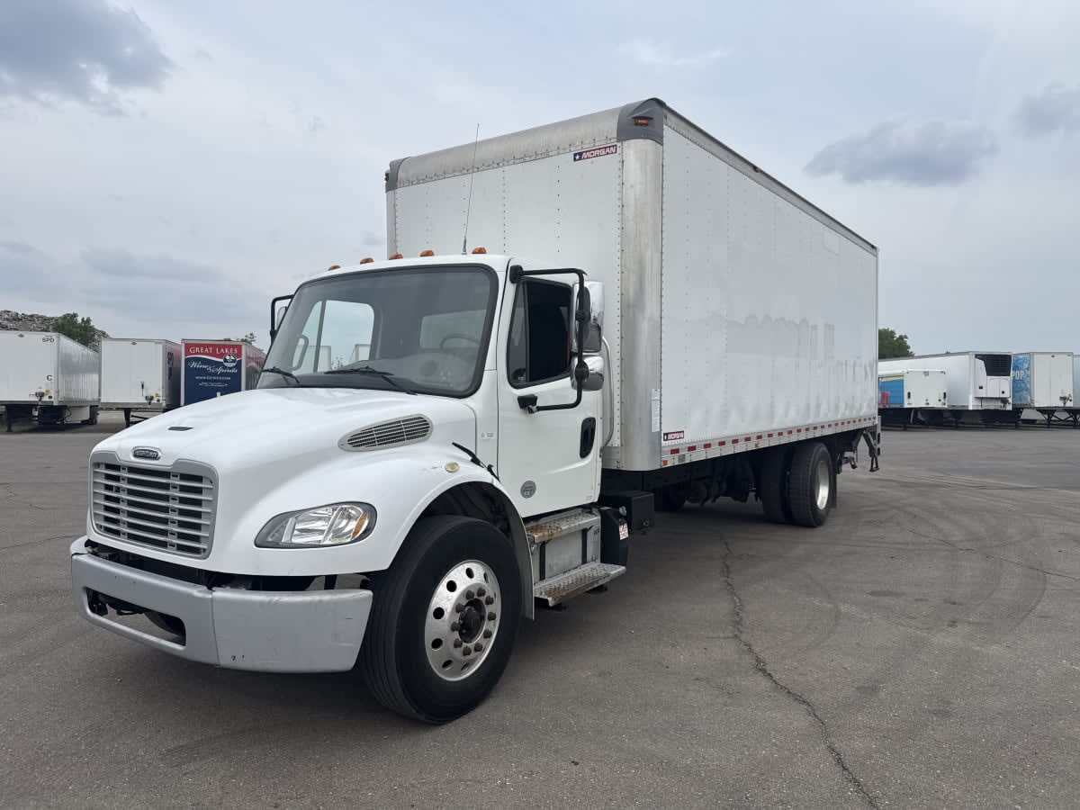 2020 FREIGHTLINER BUSINESS CLASS M2 106 in Taylor, MI