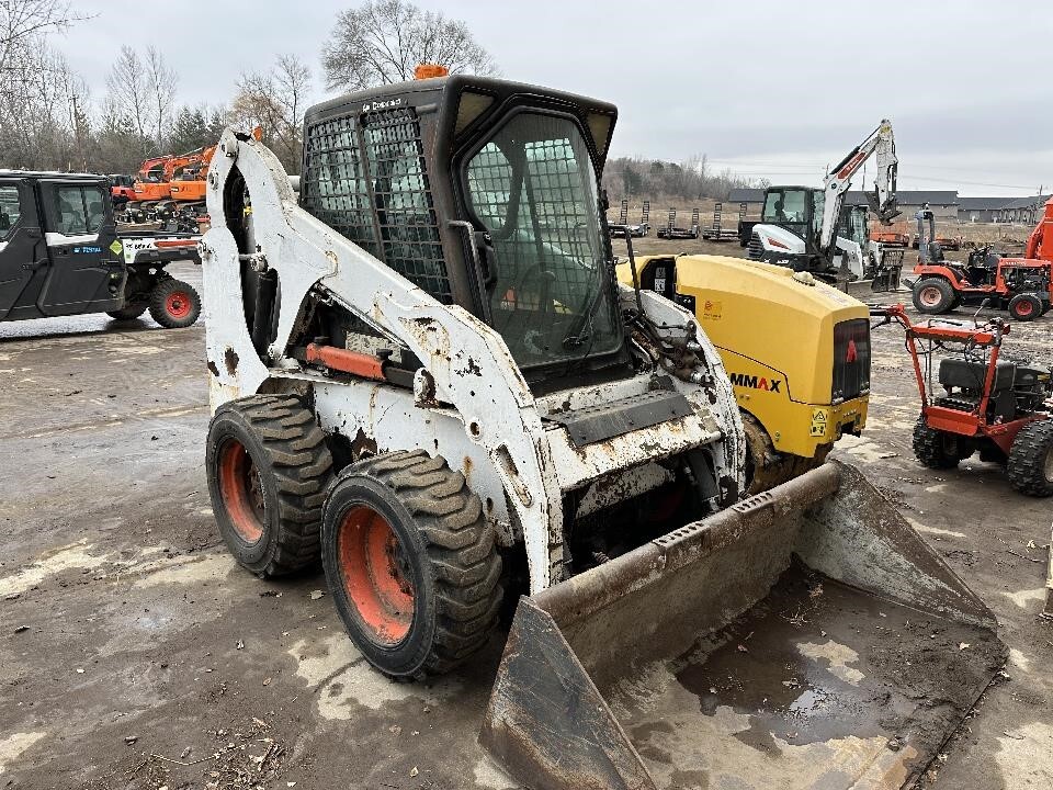 2009 BOBCAT S185 in Shakopee, MN