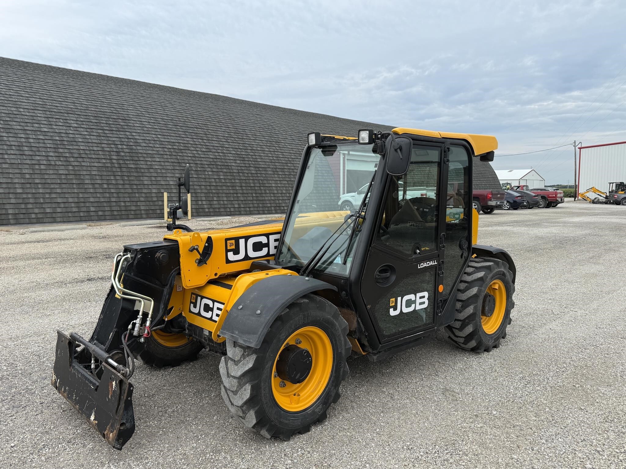 2022 JCB 525-60 AGRI in Chrisman, IL