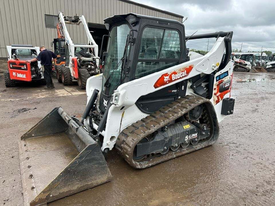 2023 BOBCAT T66 in Shakopee, MN