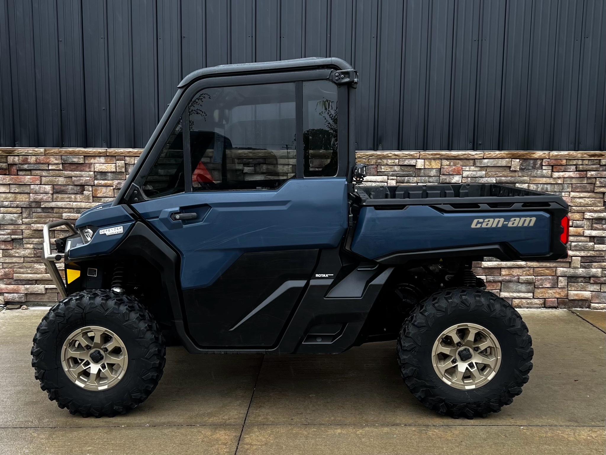 2025 Can-Am Defender Limited UTV/Utility ATV