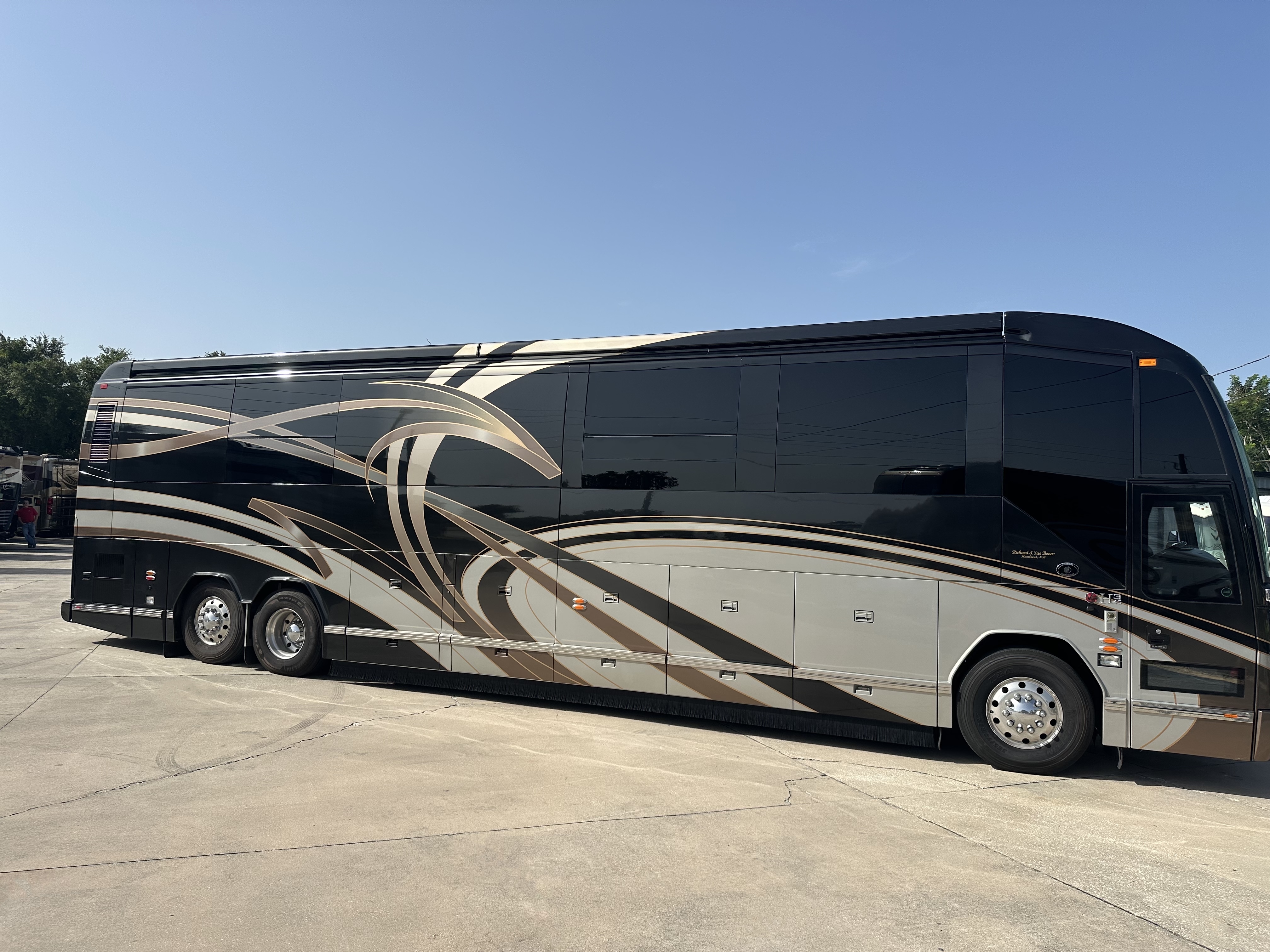 2012 Prevost FEATHERLITE H3 45 in lake wales FL