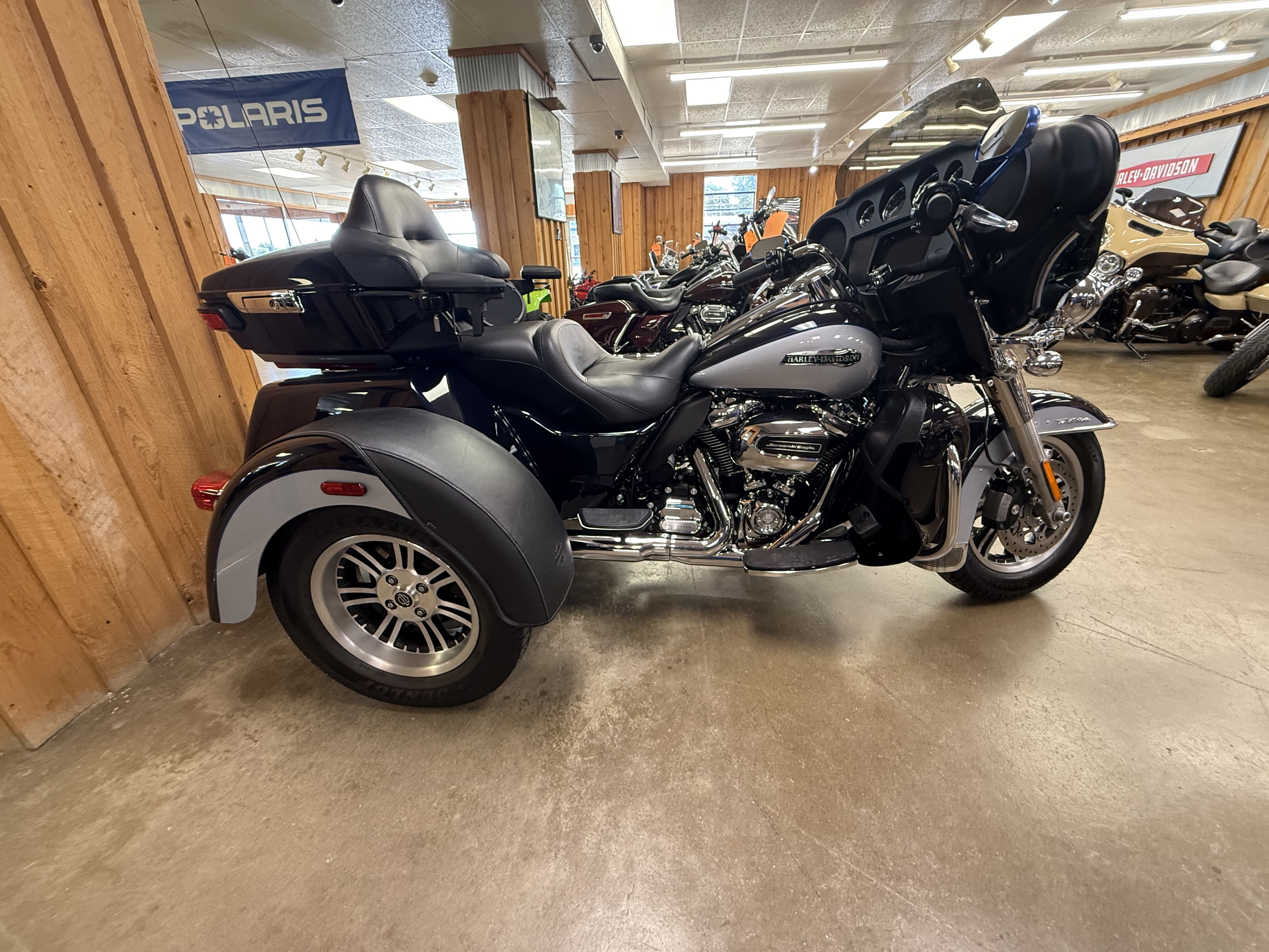 2019 Harley-Davidson Tri Glide® Ultra ULTRA CLASSIC in Union City, TN