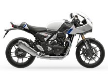 Triumph Expands 400 Lineup with Tracker and Thruxton  image
