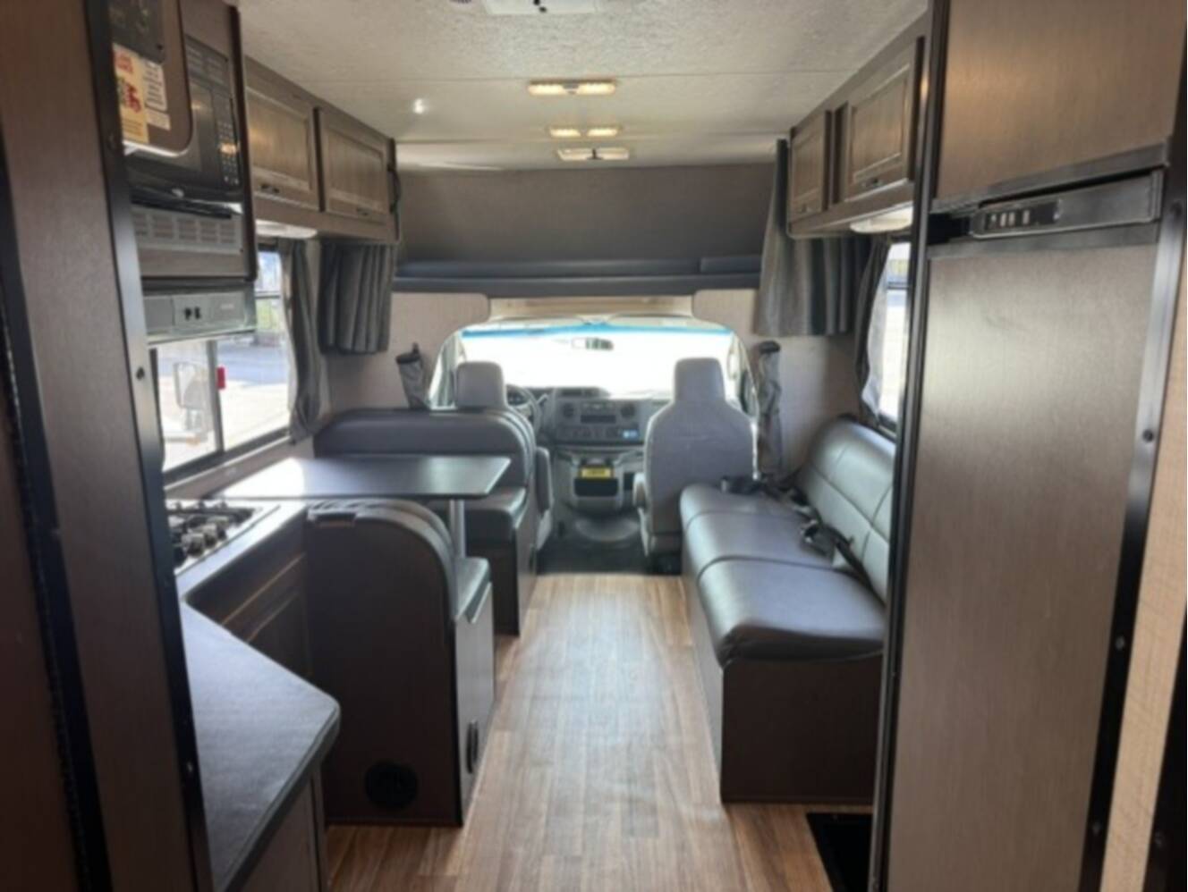 A photo of this 2022 Winnebago MINNIE WINNIE 328QR