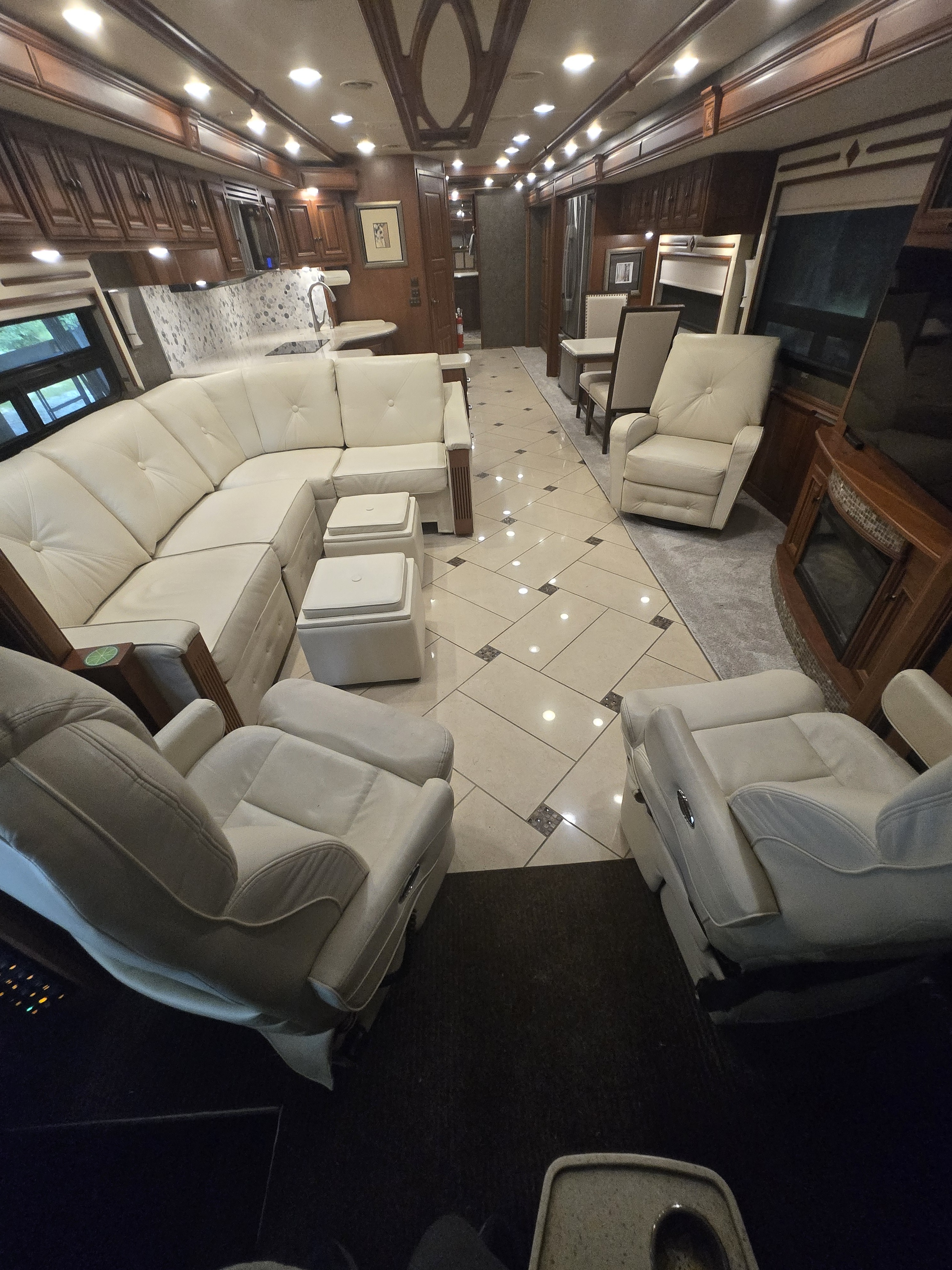 2014 Itasca ELLIPSE 42QD in mandeville LA