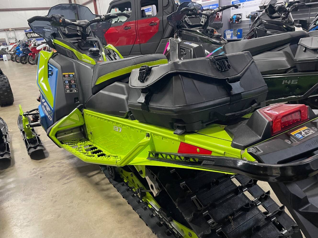 A photo of this 2026 Polaris 850 INDY VR1 137 Dynamix SC ES