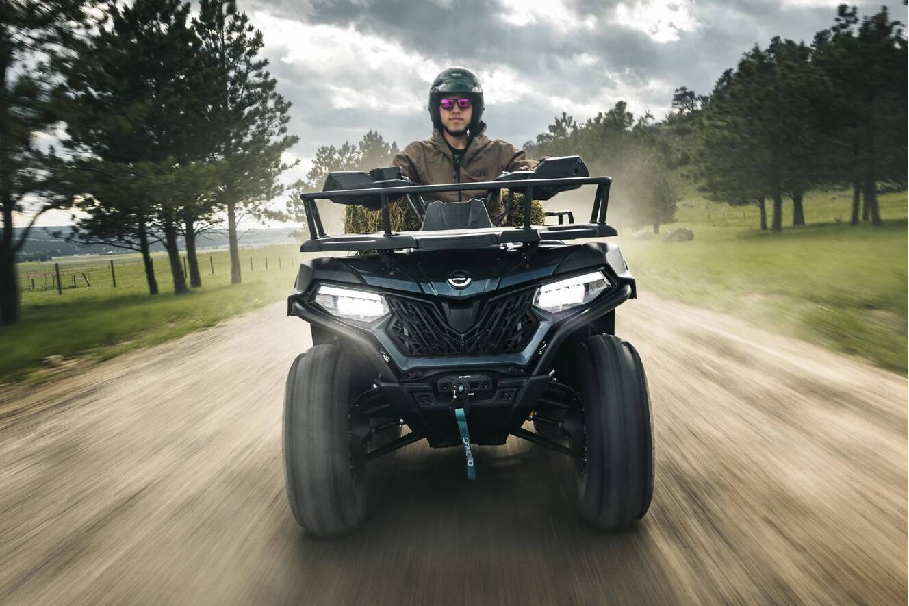 A photo of this 2026 CFMOTO CForce 600