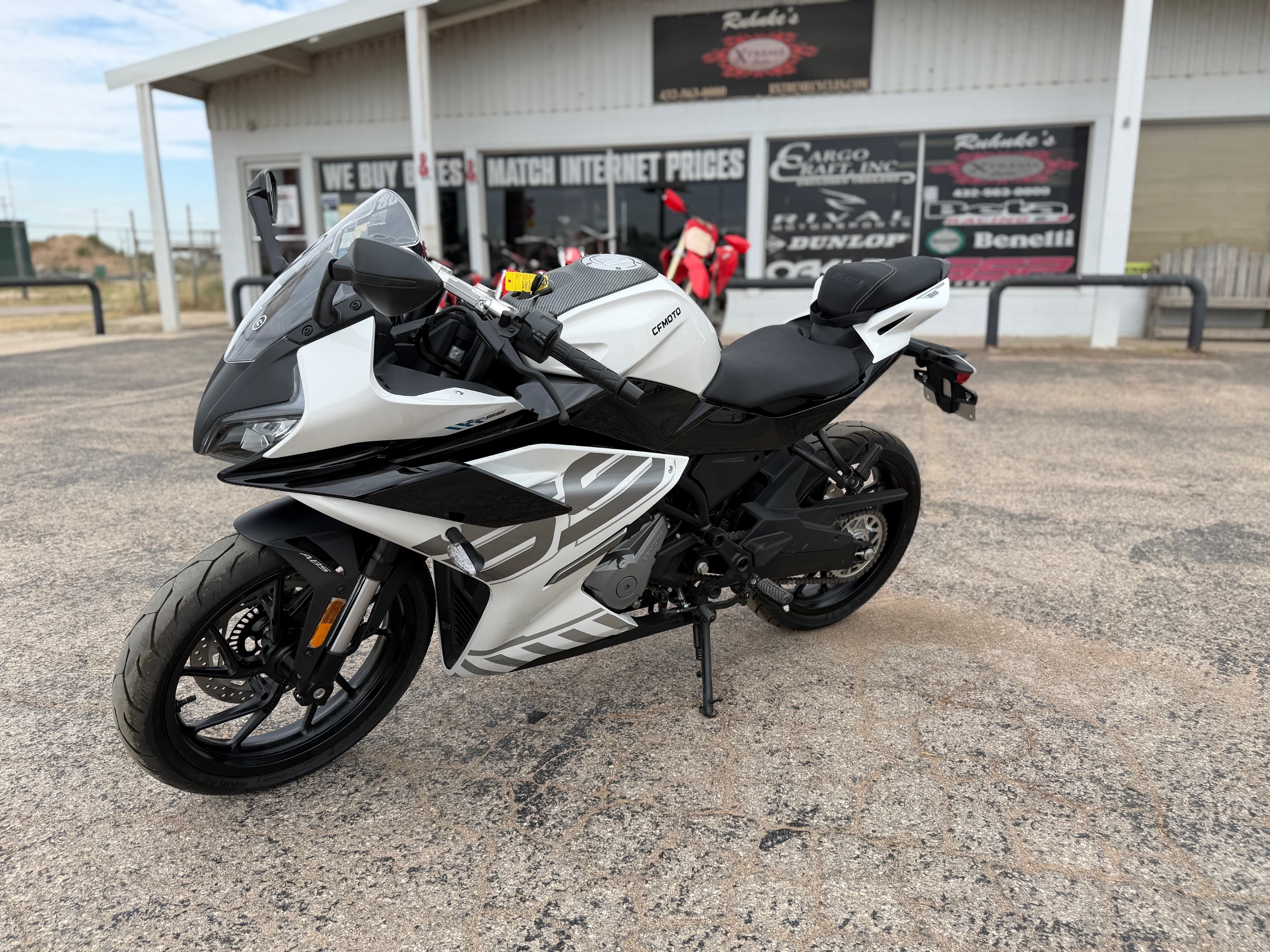 2026 CFMOTO 300SS SS in Odessa, TX