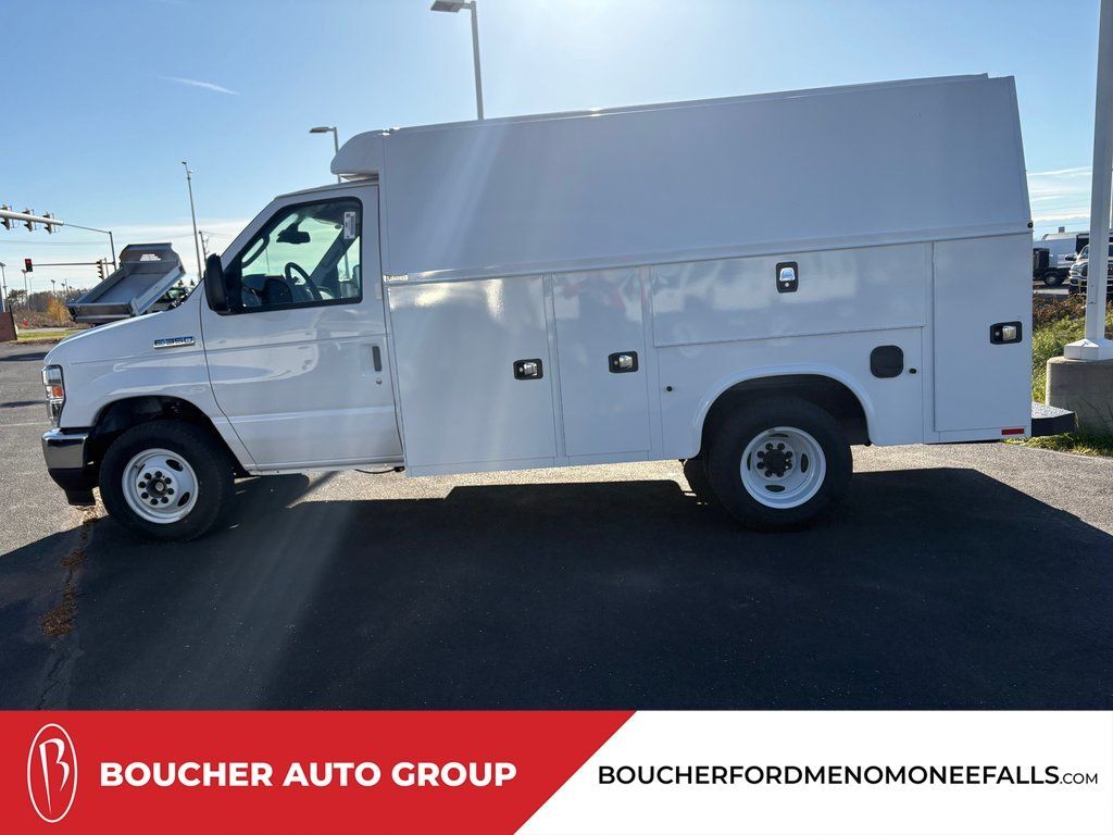 2026 FORD ECONOLINE in Menomonee Falls, WI