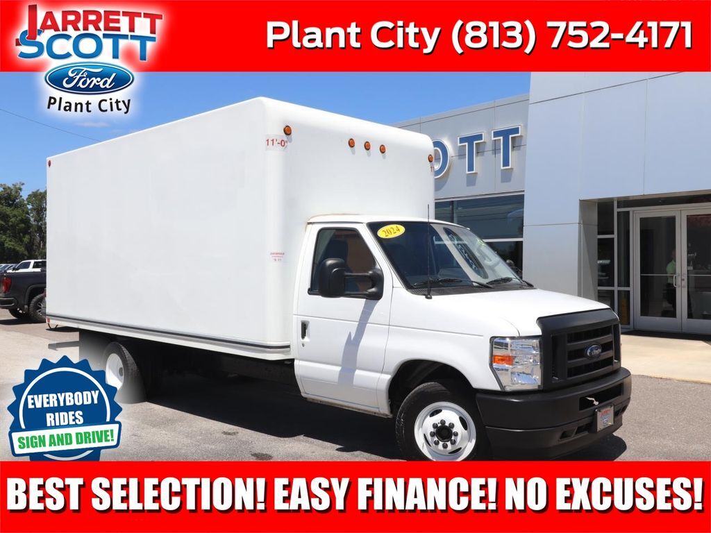 2024 Ford E-350SD in Plant City, FL