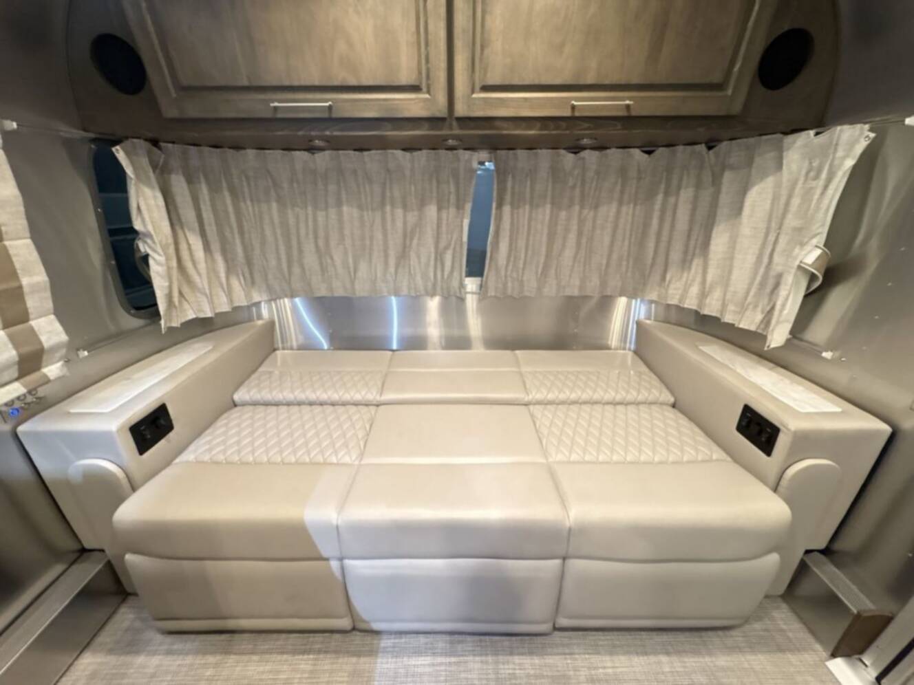 A photo of this 2026 Airstream Classic 28RB