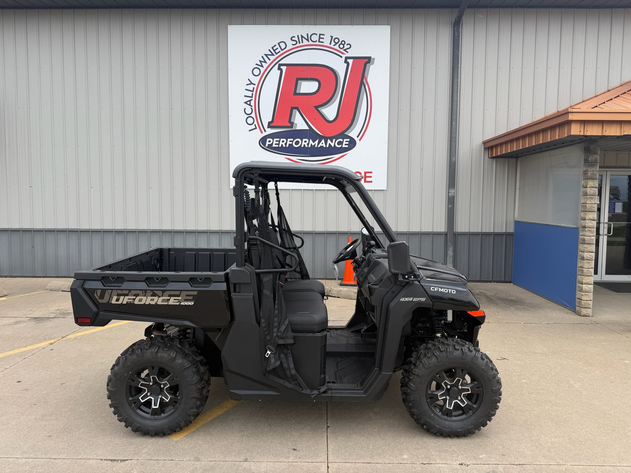 2026 CFMOTO UForce 1000 in ottumwa IA