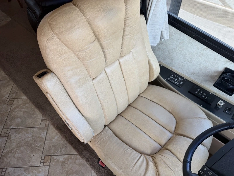 2006 TIFFIN MOTORHOMES ALLEGRO BUS 40 QDP