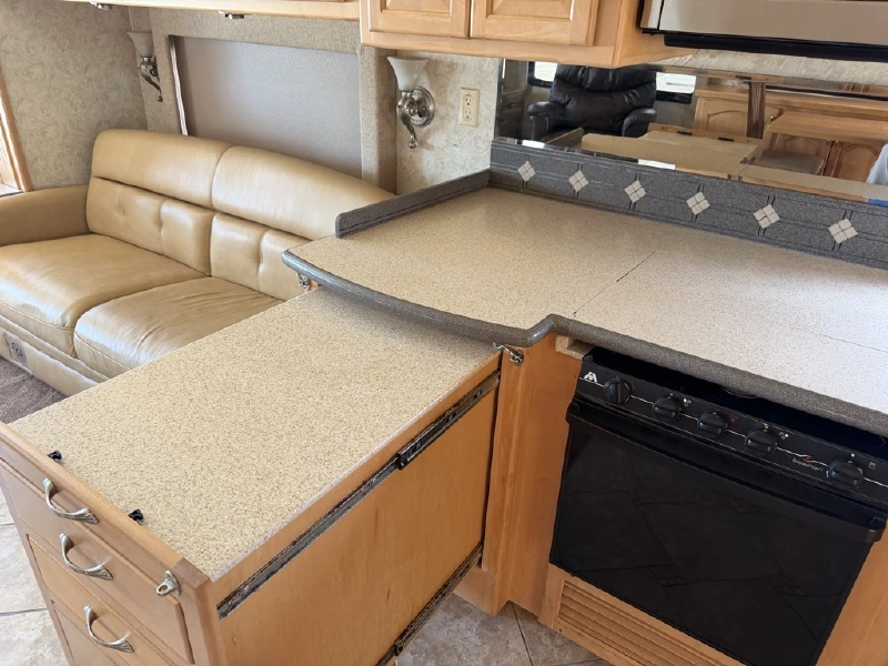 2006 TIFFIN MOTORHOMES ALLEGRO BUS 40 QDP