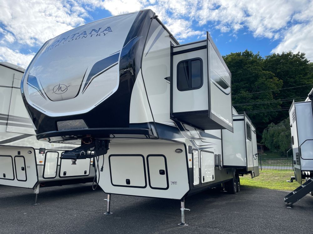 2023 Keystone MONTANA HIGH COUNTRY 385BR RV
