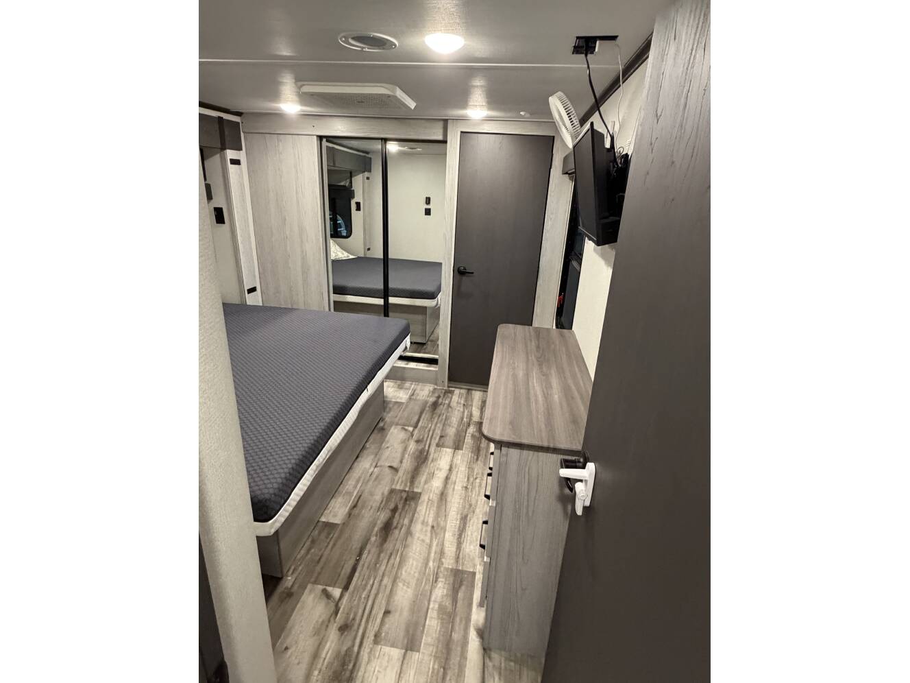 A photo of this 2023 Keystone MONTANA HIGH COUNTRY 385BR