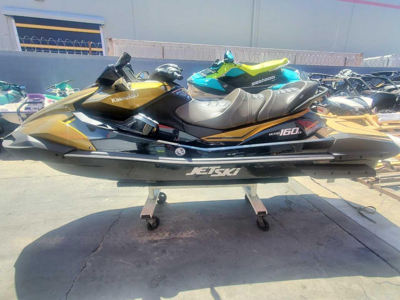 2023 Kawasaki Jet Ski Ultra 160 LX in santa ana CA