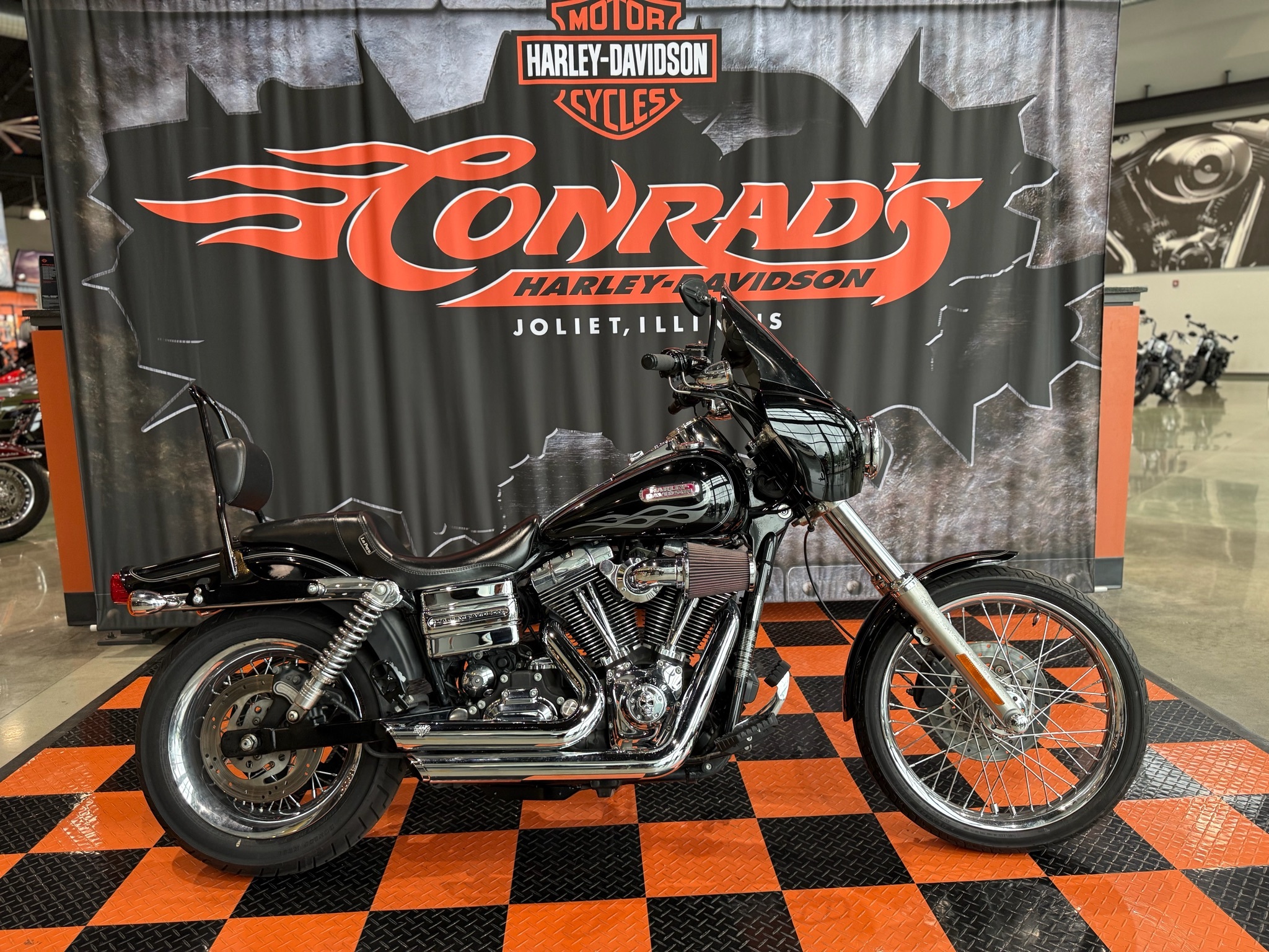 2006 Harley-Davidson Dyna™ Wide Glide® in Shorewood, IL