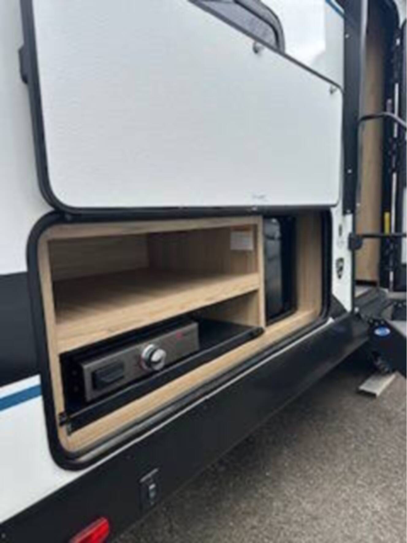 A photo of this 2025 Heartland Prowler 3211 BH
