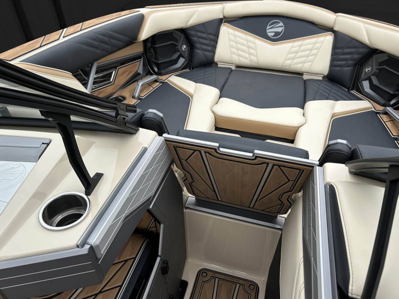 A photo of this 2024 Tige 23ZX