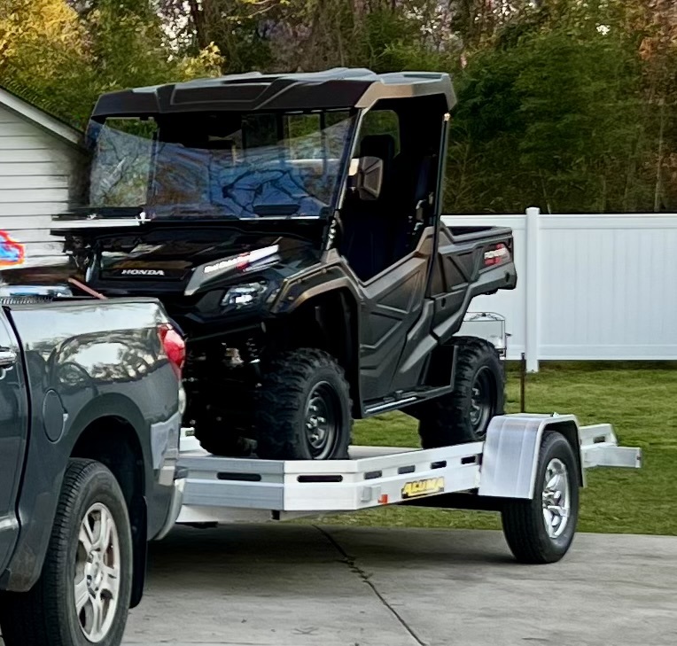 2023 Honda PIONEER 1000 EPS in ocean isle beach NC