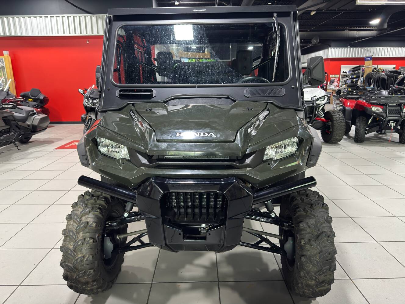 A photo of this 2025 Honda Pioneer 1000-6 Deluxe Crew