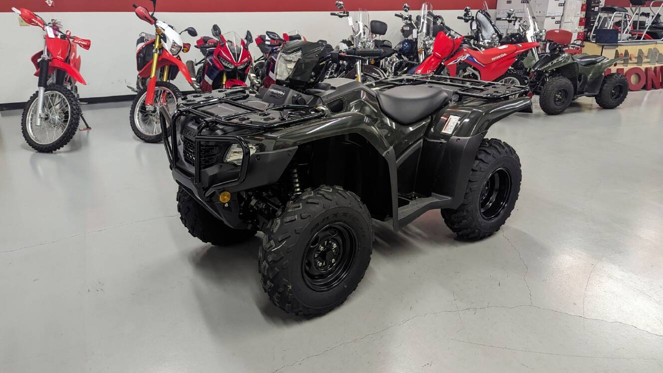 A photo of this 2026 Honda FourTrax Foreman 4x4