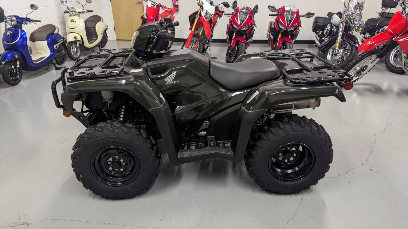 A photo of this 2026 Honda FourTrax Foreman 4x4