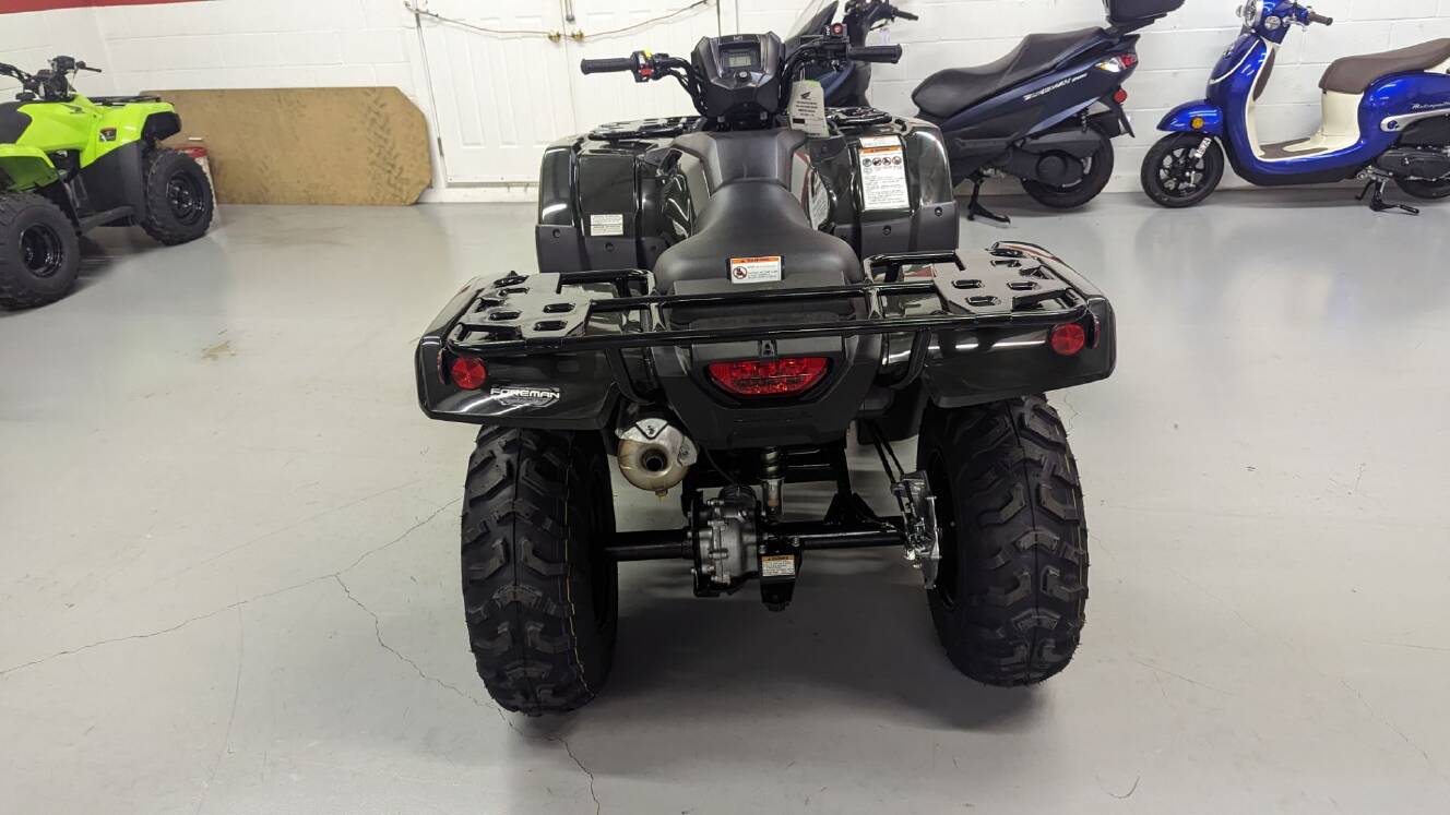 A photo of this 2026 Honda FourTrax Foreman 4x4