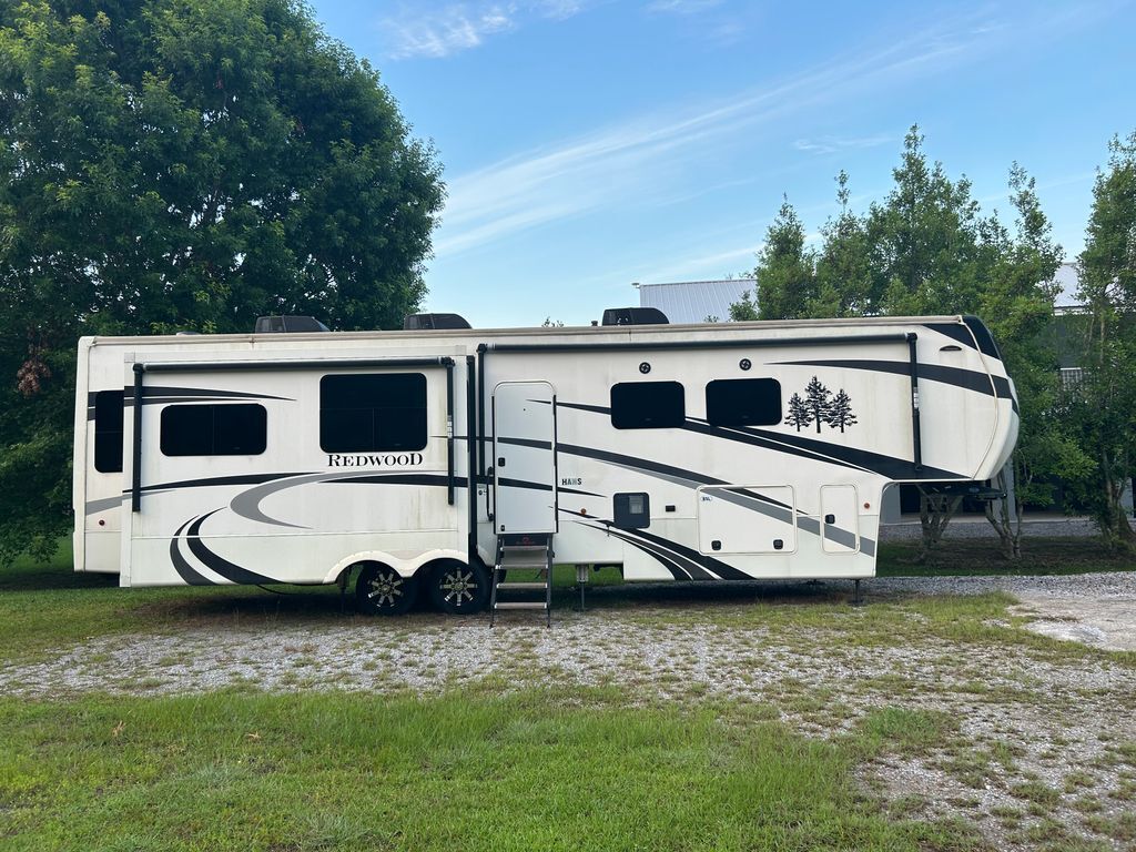 2019 Redwood Rv 5th Wheel 3901WB in pass christian MS