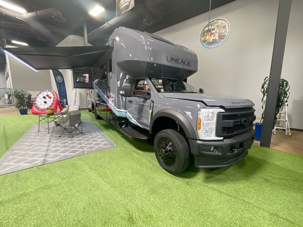 2027 Grand Design Lineage Series F 31ZW RV