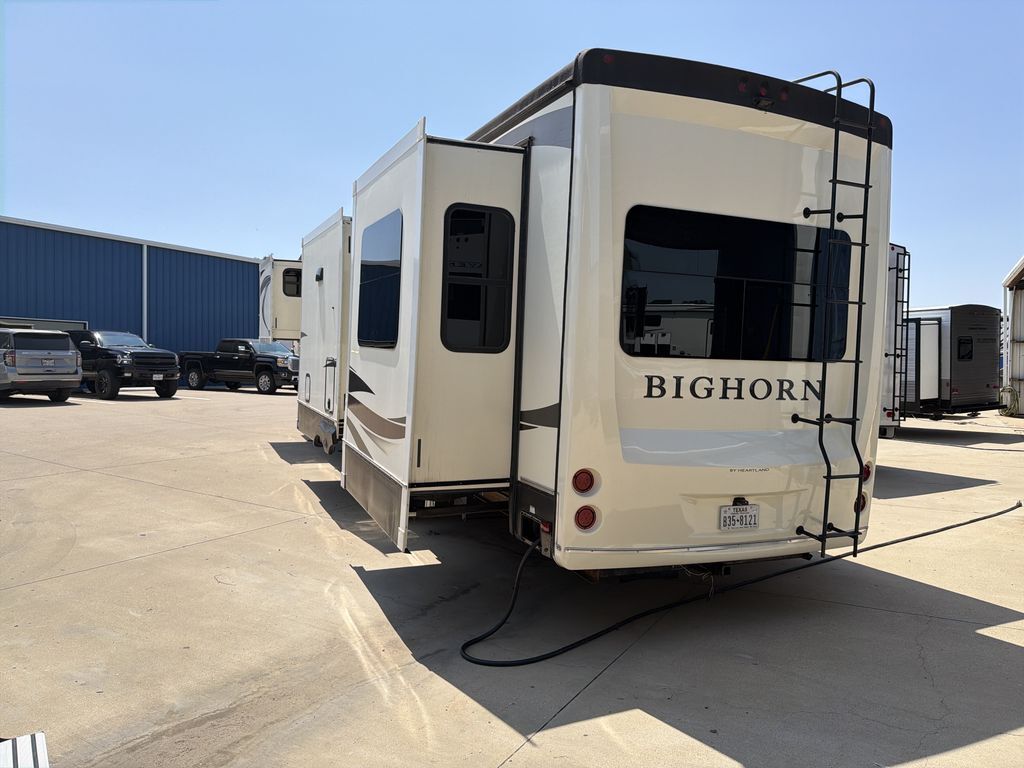 2019 Heartland Bighorn 3970RD in willis point TX