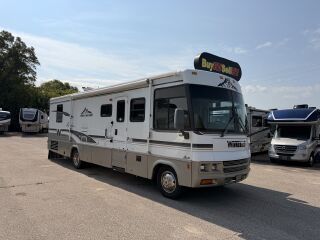 2001 WINNEBAGO ADVENTURER 32V