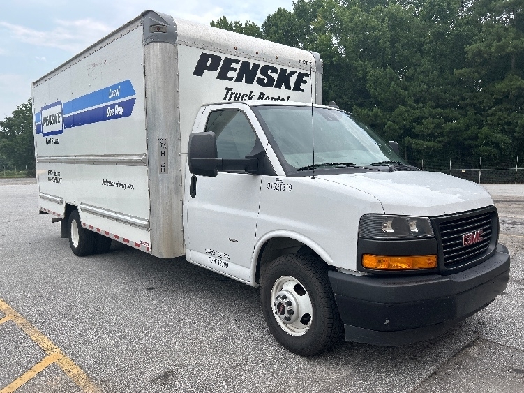 2021 GMC SAVANA in York, PA